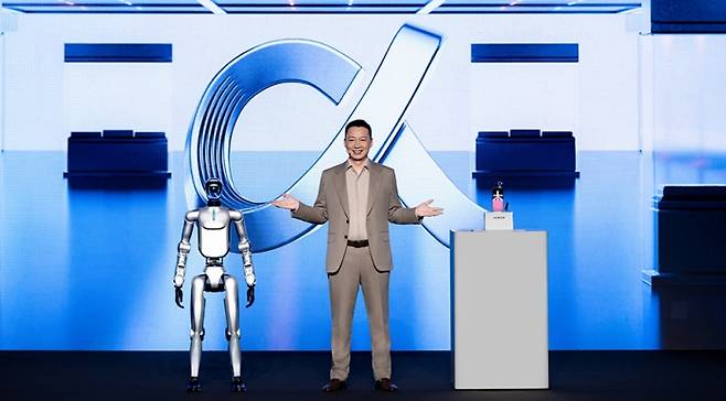 아너 ‘휴머노이드 로봇’ (사진=아너)