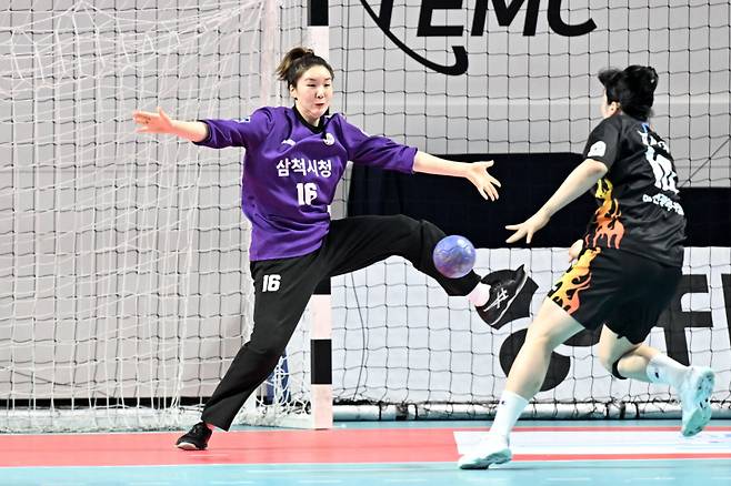 삼척시청 박새영 골키퍼. 한국핸드볼연맹 제공