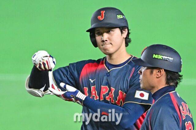 6일 일본 도쿄돔에서 열린 2026 월드 베이스볼 클래식(WBC) 조별리그 일본-대만 경기. 일본 오나티가 2회초 2사 1-3루에 1타점 적시타를 치고 있다. 2회에 만루와 1타점 적시타를 기록하는 오타니./도쿄(일본)=한혁승 기자