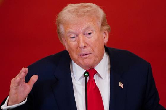 현지시간 6일 도널드 트럼프 미국 대통령이 워싱턴 D.C. 백악관에서 열린 행사에서 연설하고 있다. 〈사진=로이터〉