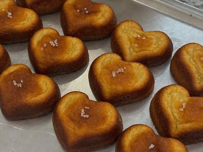 〈카페 이오이〉 버터떡