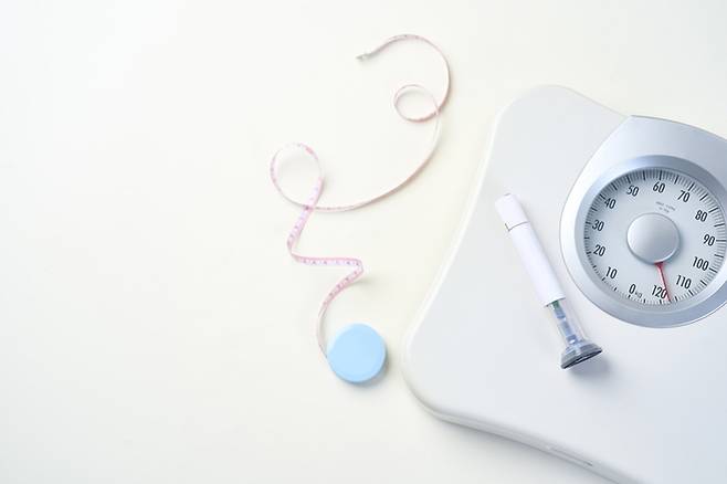 단기간 체중 감량 기대감이 커지면서 의료 기반 다이어트 관심도 높아지고 있다. 다만 치료 중단 이후 체중이 다시 증가하는 요요 가능성에 대한 경고도 나온다. 게티이미지