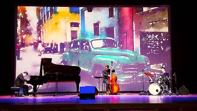 고희안 재즈 ‘Spring Holiday’