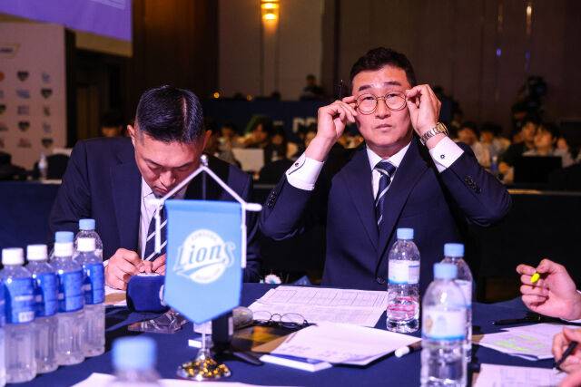 삼성 라이온즈 이종열 단장./삼성 라이온즈