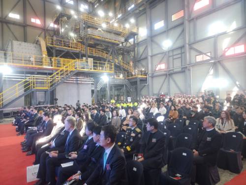 알몬티대한중석은 17일 영월 상동광산에서 김진태 지사와 최명서 영월군수, 선주헌 영월군의장, 김길수 도의원 등이 참석한 가운데 상동광산 선광장 준공식을 열고 본격적인 광산 재가동을 선언했다.