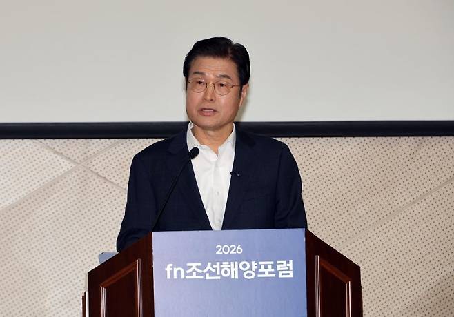 "국내 핵심기지· 해외는 전략거점… K조선, 투트랙