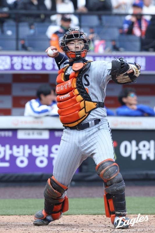 한화 허인서가 12일 대전 한화생명 볼파크에서 열린 2026 KBO리그 시범경기 삼성과 경기에 포수로 선발 출전했다. 사진 | 한화 이글스