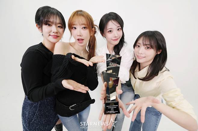 2026.03.11 밴드 QWER AAA 수상 인터뷰 /사진=이동훈