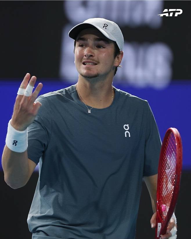 알카라스를 맞아 역부족임을 드러내는 폰세카. 사진 ATP 투어