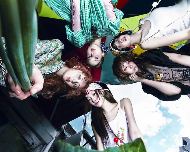 르세라핌. 쏘스뮤직 제공