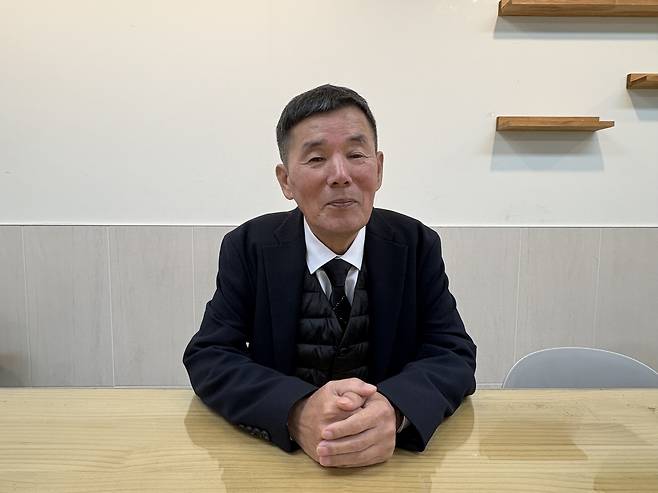 19일 초록우산 대구종합사회복지관에서 헤럴드경제와 인터뷰하고 있는 강상국 후원자. 정주원 기자