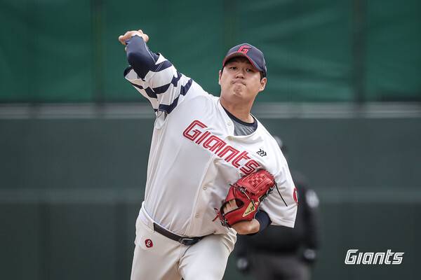 나균안의 호투(사진=롯데)