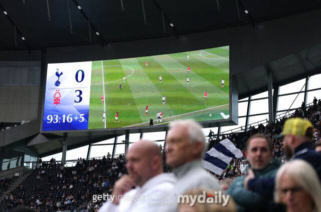 후반전 추가시간까지 노팅엄에 0-3으로 뒤진 토트넘. 결국 그대로 대패했다. /게티이미지코리아