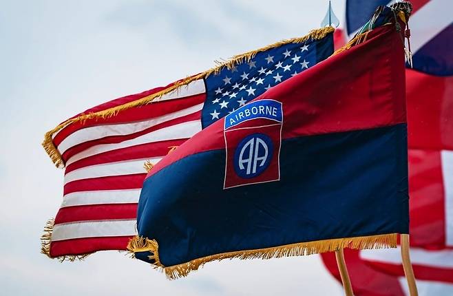 제82공수사단기/미 육군