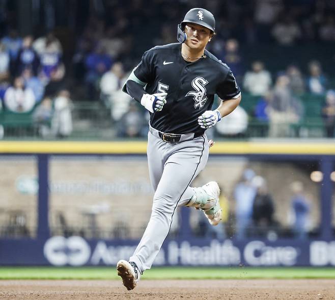 일본프로야구 최고 홈런타자 무라카미는 지난겨울 시카고 화이트삭스ㅘ 2년-3400만달러에 계약했다. UPI연합뉴스