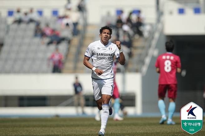선제골을 넣은 수원 페신. 제공 | 한국프로축구연맹