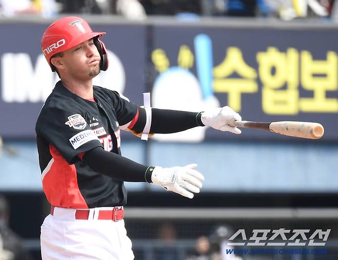 22일 잠실구장에서 열린 KBO리그 두산과 KIA의 시범 경기. 3회 삼진을 당한 KIA 데일. 잠실=송정헌 기자songs@sportschosun.com/2026.03.22/