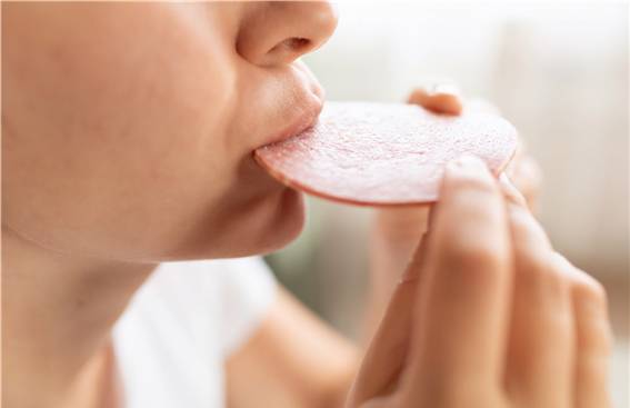 미국 건강매체 이팅웰은 암 위험을 높일 수 있는 음식과 대체 방법을 정리했다./사진=클립아트코리아