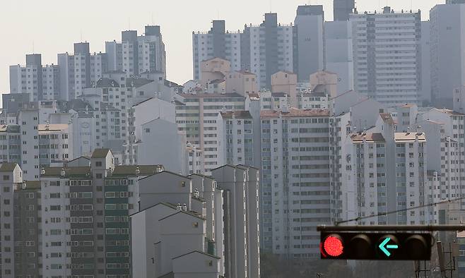 지난 23일 서울 성북구 아파트 단지의 모습. 뉴스1