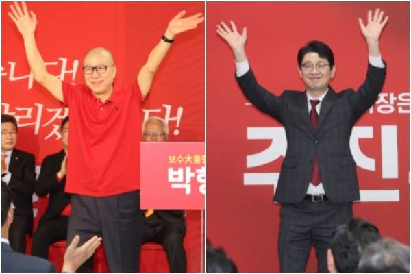 지난 28일 부산 부산진구 부전동에서 열린 박형준 경선 사무소 개소식에서 박형준 시장이 손을 들며 참석자들에게 인사하고 있다(왼쪽). 같은 날 부산 연제구 연산동에서 열린 주진우 부산시장 경선 사무소 개소식에서 주진우 의원이 인사를 하고 있다. 이재찬 기자 chan@
