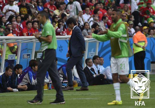 ▲ 북중미 월드컵 본선에서 맞붙을 남아프리카공화국 축구 국가대표팀을 겨냥한 가상 모의고사 성격의 경기였던 코트디부아르전은 한숨만 나오게 했다. 12년 전에도 홍명보호는 패배에서 교훈을 얻지 못했던 전례가 있어 더욱 걱정이다. ⓒ대한축구협회