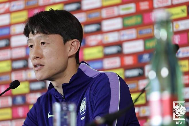 오스트리아와의 평가전을 앞두고 실시한 기자회견에 참석한 이재성 (대한축구협회 제공)