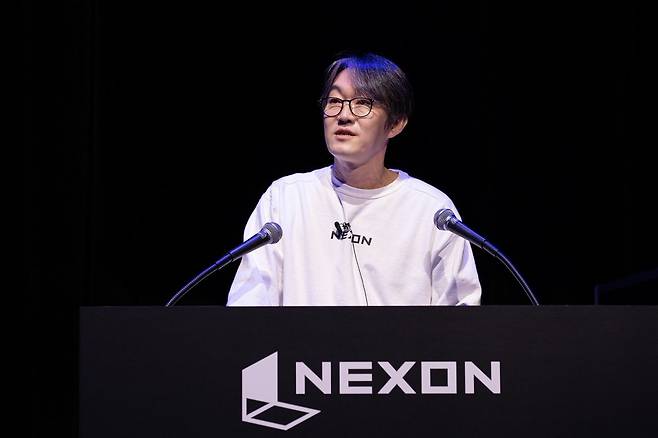 이정헌 넥슨재팬 대표가 31일 일본 도쿄에서 열린 캐피털 마켓 브리핑(CMB)에서 발언하고 있다. 넥슨 제공