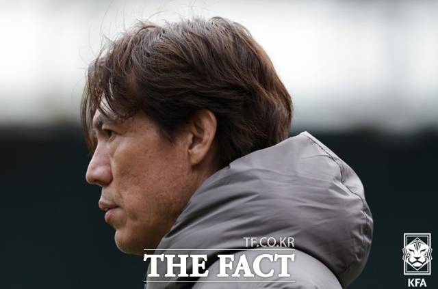 1일 오스트리아와 유럽원정 2차 평가전에서 반전을 노렸으나 또 다시 영패를 안은 홍명보 감독./빈=KFA