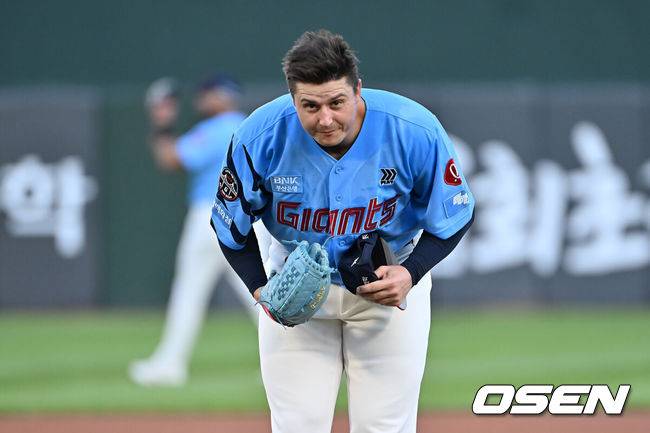 지난해 롯데에서 뛸 때 터커 데이비슨 / OSEN DB