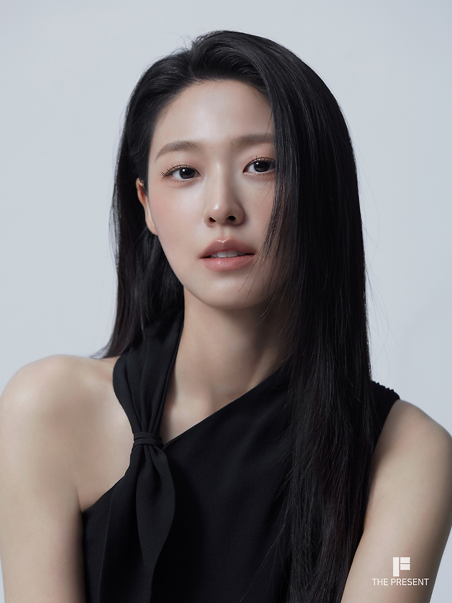 배우 김설현. 더브레젠트컴퍼니 제공