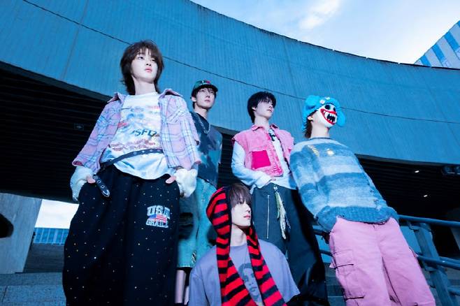 하츠웨이브(사진=카카오엔터테인먼트)