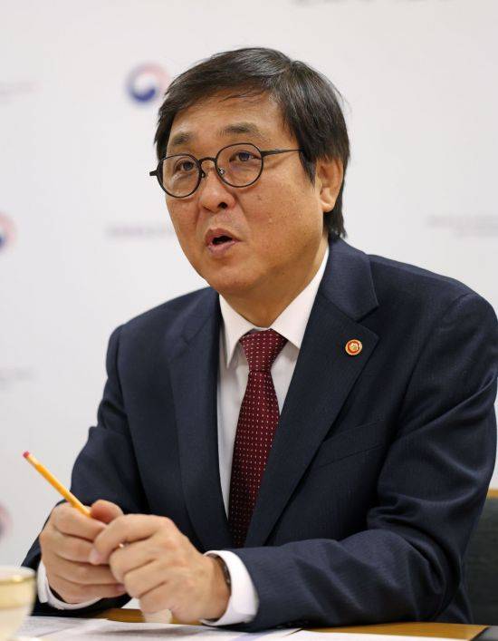 최휘영 문화체육관광부 장관. 문화체육관광부