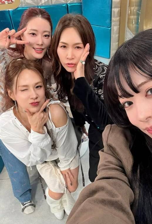 사진제공=채연 SNS