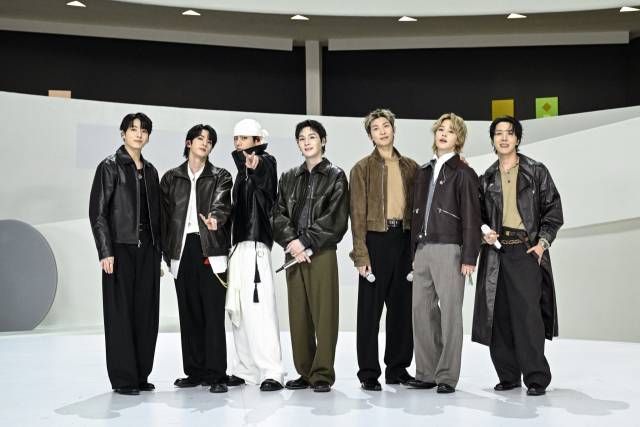 ▲그룹 방탄소년단(BTS)이 정규 5집 '아리랑'(ARIRANG)으로 영국에 이어 미국 앨범 차트 1위도 석권했다고 30일 밝혔다. 사진은 그룹 방탄소년단(BTS). ⓒ연합뉴스