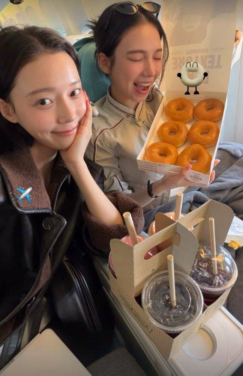 ▲ 에스파 윈터(왼쪽)와 카리나. 출처| 윈터 인스타그램