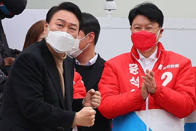 2022년 윤석열 대통령 당선인은 장제원 의원을 비서실장으로 임명했다. (사진=연합뉴스)