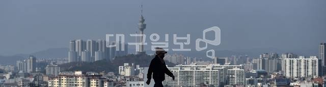 황사 영향을 받은 대구 도시 전경(대구일보 DB)
