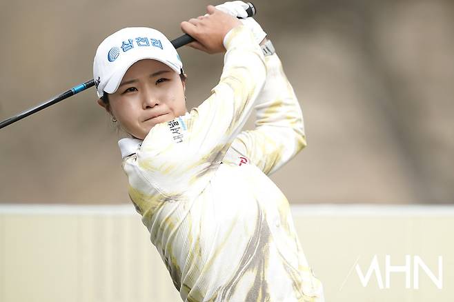 고지원이 5일 열린 KLPGA 투어 더 시에나 오픈 최종 4라운드에서 샷을 하고 있다.