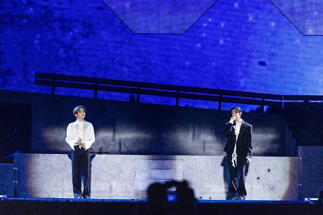 세븐틴 도겸(오른쪽)x 승관. 사진 제공=플레디스엔터테인먼트