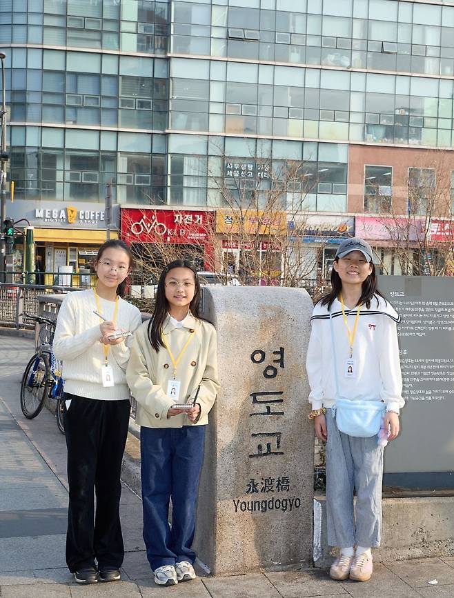 서울 종로구 청계천에 놓인 영도교는 영월로 가는 유배길에 오른 단종이 배웅을 나온 정순왕후와 영영 이별한 다리다.