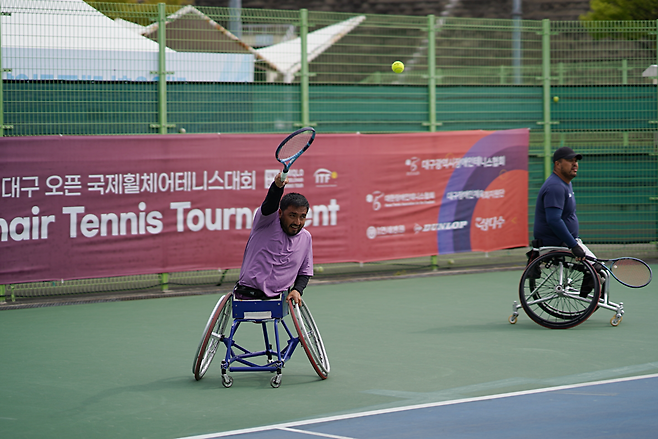 2025 대구오픈 국제휠체어테니스대회 쿼드 부문 경기 장면. 대구광역시장애인테니스협회
