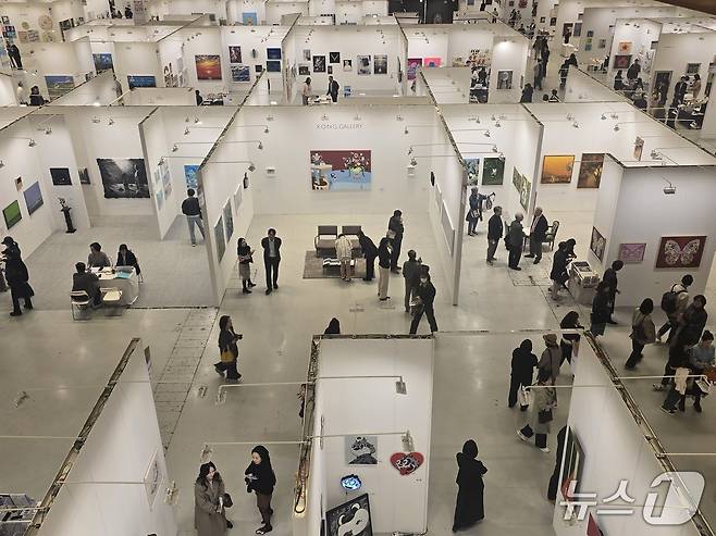 2026 화랑미술제 전시장 전경 ⓒ 뉴스1 김정한 기자
