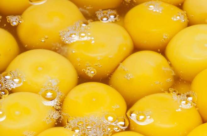 눈 건강을 위해선 루테인을 함유한 음식을 먹는 게 좋다. /클립아트코리아