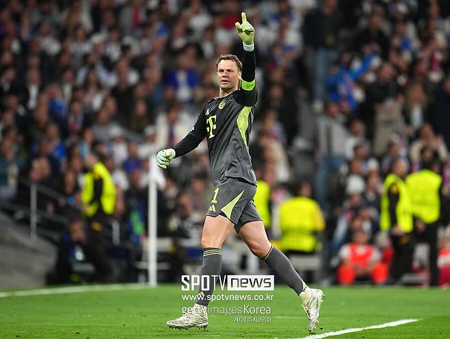 ▲ 적지에서 승전고를 울린 바이에른 뮌헨이 레알 마드리드를 격파하며 기세를 올렸다. 루이스 디아스와 해리 케인이 연달아 상대 골망을 흔들며 승부의 균형을 무너뜨린 반면, 레알 마드리드는 킬리안 음바페가 한 골을 따라붙는 데 그치며 안방에서 패배를 받아들여야 했다. 김민재는 결장했다.