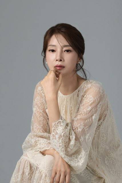 배우 김성희