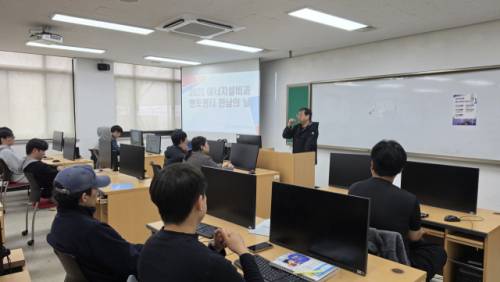 ◇한국폴리텍Ⅲ대학(학장:지경배) 춘천캠퍼스는 9일 에너지설비과 졸업생 홍삼희씨를 초청해 재학생 대상 ‘산업설비실무’ 특강을 진행했다.