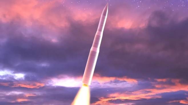 LGM-35A 센티넬 대륙간탄도미사일(ICBM) 렌더링 이미지. 트럼프 행정부는 2027회계연도 국방예산안에 센티넬 관련 예산을 반영했다. 노스럽그러먼 제공