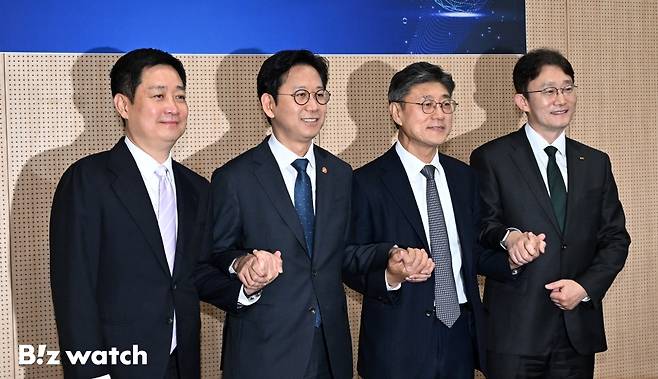 배경훈 부총리 겸 과학기술정보통신 장관이 9일 오후 서울 강남구 한국과학기술회관에서 열린 통신3사 CEO간담회에서 발언하고 있다./사진=이명근 기자 qwe123@