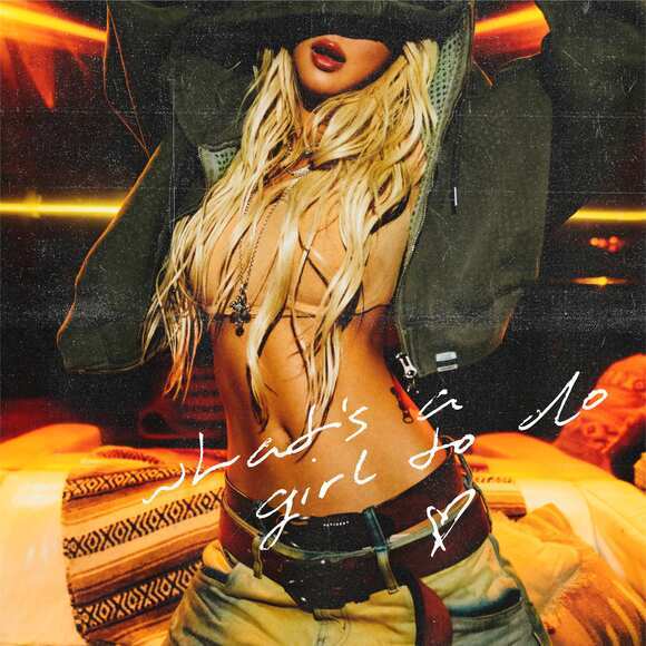 "'Body'가 낮의 모습이라면 이번 'What's a girl to do?'는 밤의 파티를 그렸다"는 다영의 말처럼 신곡 'What's a girl to do'에서 다영은 좀 더 끈적하고 에너제틱하다. 좀 더 '핫걸'스럽다. /스타쉽엔터