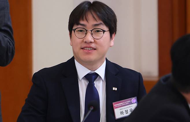 9일 청와대에서 열린 국민경제자문회의 제1차 전체회의에 참석하고 있는 하정우 AI미래기획수석. /사진=뉴시스